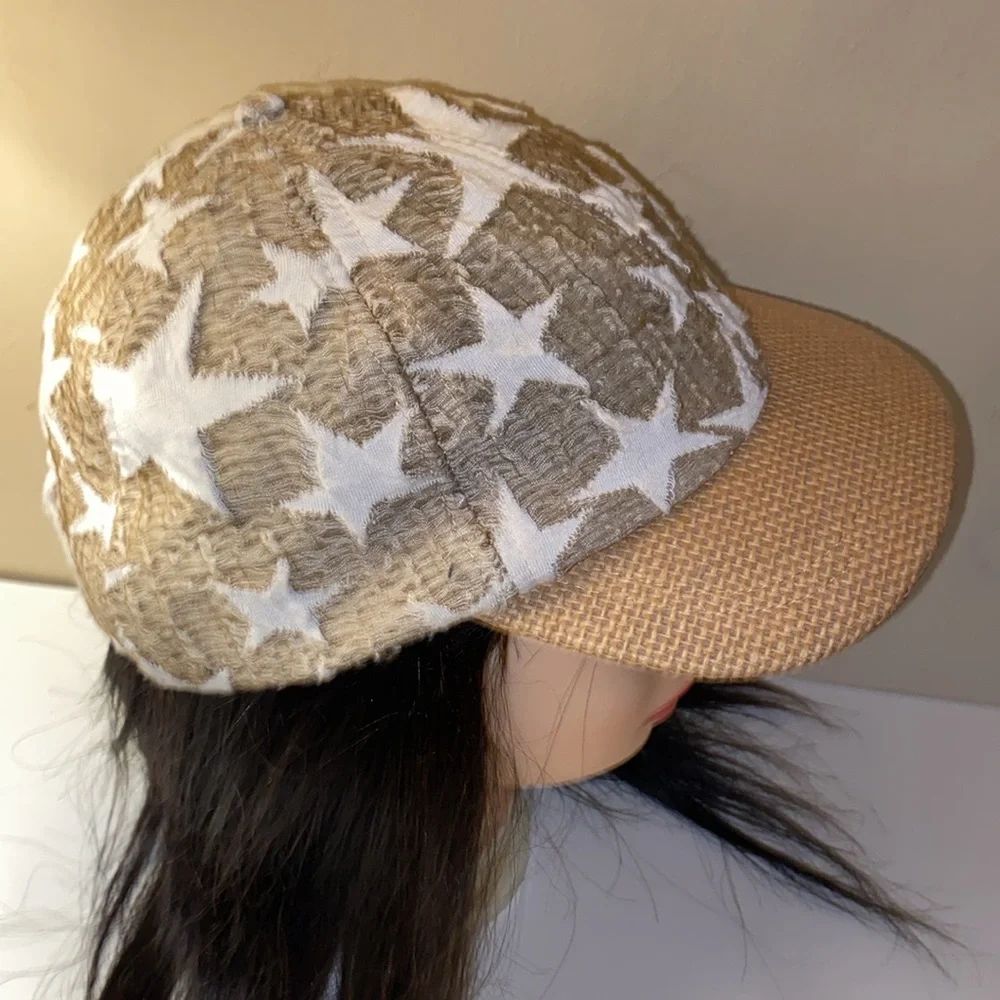 Women’s Collection 18 Beach & Sand Beige & White Stars with Paper Blend Cap OS